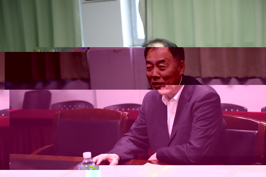 李毅鈞院長主持并講話.jpg